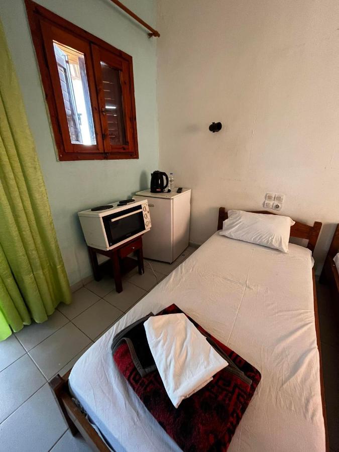 Selena Rooms Agia Galini  Ngoại thất bức ảnh