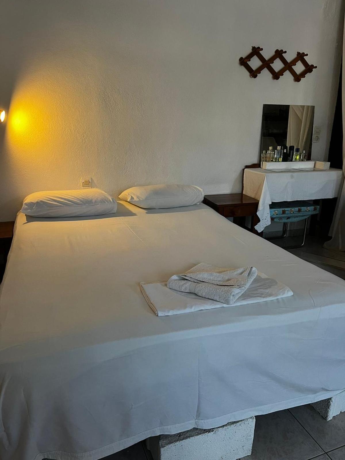 Selena Rooms Agia Galini  Ngoại thất bức ảnh